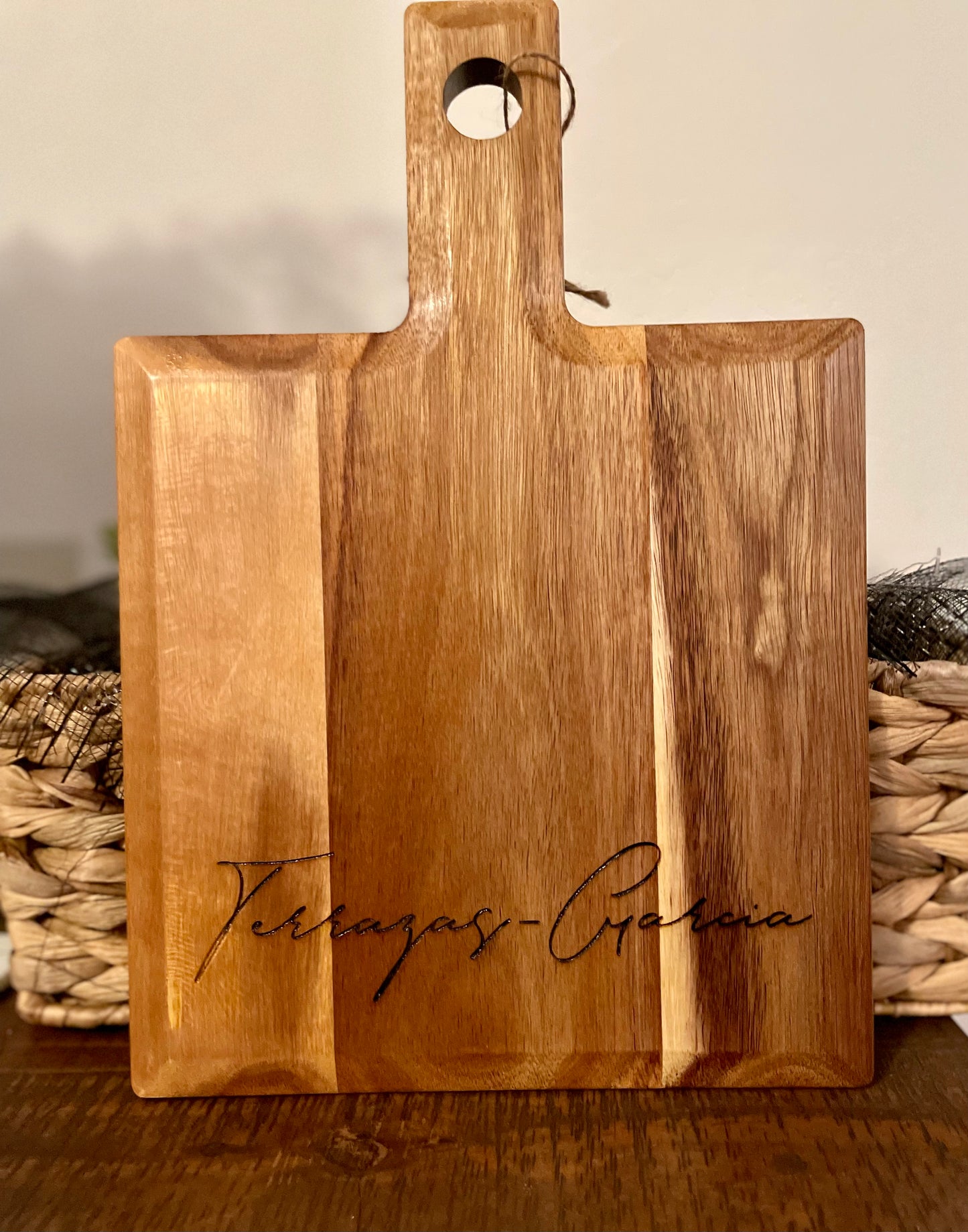 Acacia Wood Cutting Boards